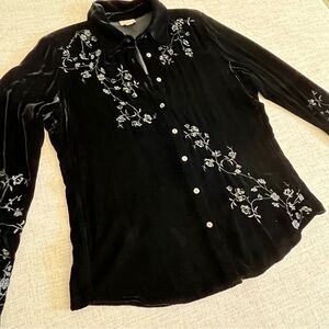 J Jill Velvet Shirt M Black Button Up Silk Floral Embroidery with Beading Blouse
